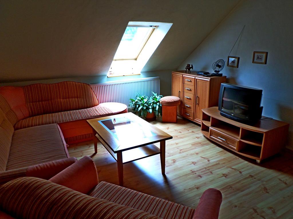 Apartmany Anna Bešeňová Chambre photo